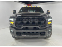 ENGINE: 6.4L V8 HEMI HD (STD),Four Wheel Drive,Tow Hitch,Power Steering,ABS,4-Wheel Disc Brakes,Brak... (image 4)