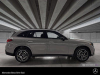 Mercedes-Benz Rive-Sud, la destination Mercedes-Benz par excellence. Bienvenue en première classe. D... (image 5)