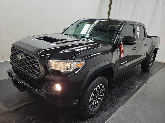 2023 Toyota Tacoma TRD Sport | 4x4 | Nav | Adaptive Cruise in Cars & Trucks in Guelph