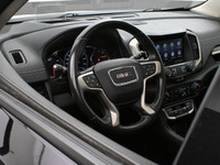 LOADED DENALI! WELL OPTIONED WITH HEATED/VENTED LEATHER, HEATED STEERING WHEEL, HEAD UP DISPLAY, PAN... (image 6)