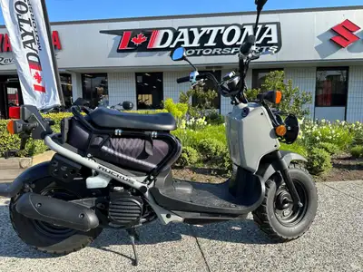 2023 Honda Ruckus Grey with 8455 KMs MSRP $3988 + $185 Doc = $4173 + applicable taxes! Storage bag i...