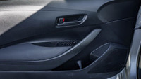 *Heated Seats, Blind Spot Detection, Lane Keep Assist, LED Lights, Apple CarPlay! * A legend made mo... (image 7)