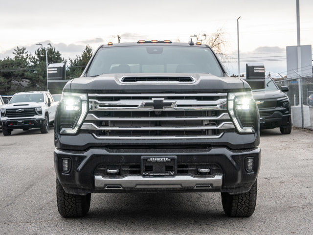 2025 Chevrolet Silverado 3500HD High Country in Cars & Trucks in Kelowna - Image 2