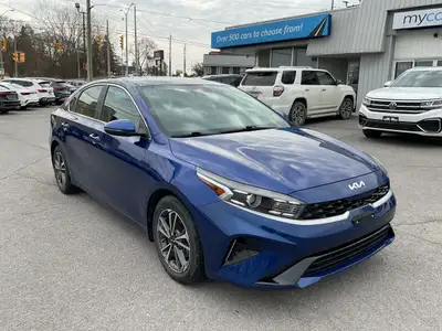 Contact us if you have any questions at 613-317-1941 LOW MILEAGE!!! HEATED SEATS AND STEERING WHEEL....