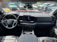Z71 Off-Road Suspension Package, Leather Seats, Remote Start, Heated & Ventilated Seats, Sunroof, He... (image 3)