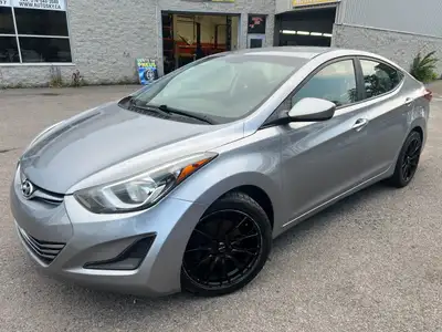 2016 HYUNDAI ELANTRA .AUTOMATIQUE. INTERIEUR VITRES-PORTES- MIRROIRS- ELECTRIQUE.SIÈGES CHAUFFANT. A...