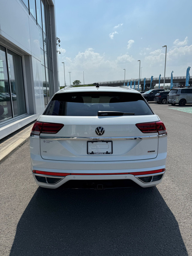 2021 Volkswagen Atlas Cross Sport Execline in Cars & Trucks in Laval / North Shore - Image 4