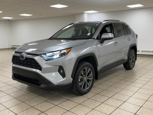2024 Toyota RAV4 Hybrid XLE in Cars & Trucks in Calgary - Image 2