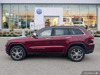 This Jeep Grand Cherokee WK boasts a Regular Unleaded V-6 3.6 L/220 engine powering this Automatic t... (image 1)