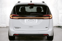 . Engine: V6 Cylinder Engine 3.6L L/100Km City: 14.1 L/100Km Hwy: 9.4 Safety Equipment Electronic St... (image 4)
