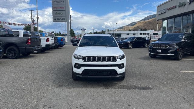 2025 Jeep Compass North - Sunroof - $134.00 /Wk in Cars & Trucks in Kamloops - Image 2