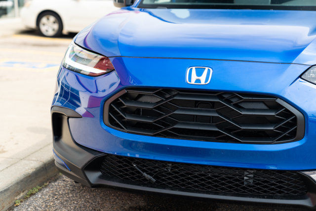 2026 Honda HR-V Sport in Cars & Trucks in Edmonton - Image 3