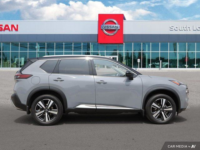 2023 Nissan Rogue Platinum in Cars & Trucks in London - Image 2