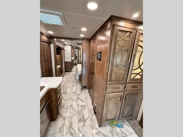 2023 Entegra Coach Cornerstone 45B 605 h.p. 26K Miles in RVs & Motorhomes in Moncton - Image 34