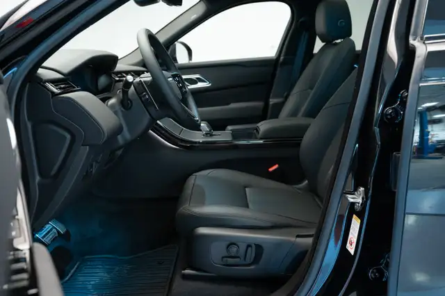 2025 Land Rover Range Rover Velar DYNAMIC SE 4 CYL JANTES 21' TO in Cars & Trucks in Longueuil / South Shore - Image 10