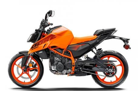 2024 KTM 390 DUKE in Street, Cruisers & Choppers in Lethbridge - Image 3