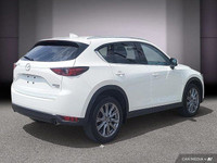 Le Mazda CX-5 GT Turbo AWD 2021 représente le summum du raffinement dans la gamme des VUS compacts d... (image 6)