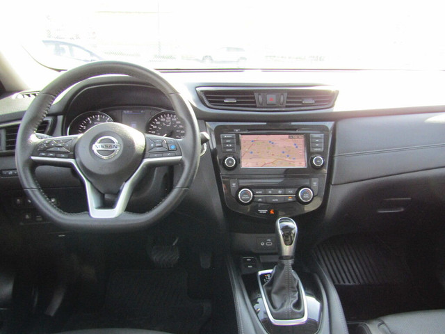  2020 Nissan Rogue SL AWD 360CAM/NAVI/B.S.A/LANE ASSIST/PANO-ROO in Cars & Trucks in Calgary - Image 2