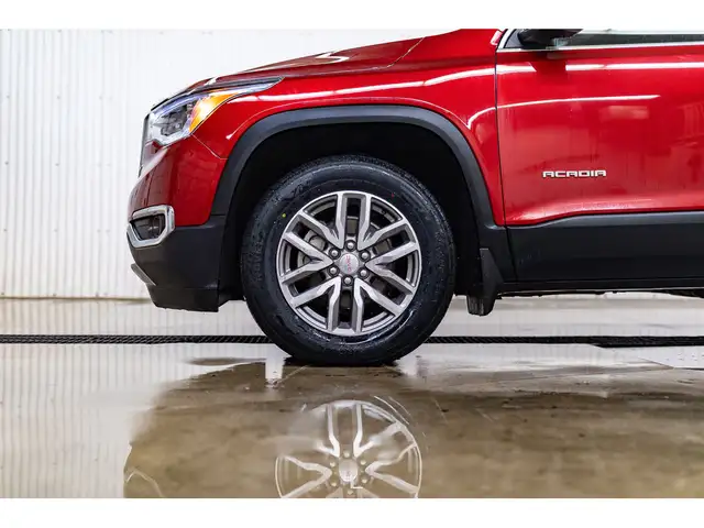 2019 GMC Acadia AWD SLE PSeat BCam in Cars & Trucks in Calgary - Image 26