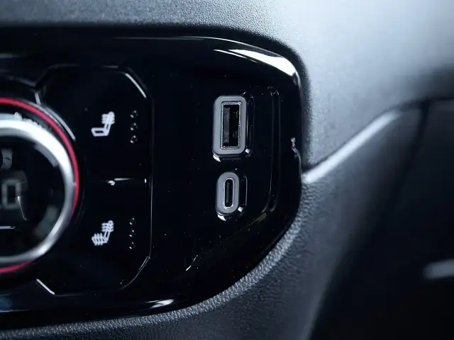 2025 GMC Sierra 1500 in Cars & Trucks in Kamloops - Image 35