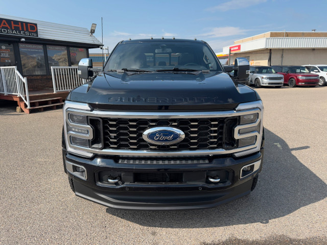 2023 Ford Super Duty F-450 DRW Platinum 75th Anniversary in Cars & Trucks in Lethbridge - Image 3