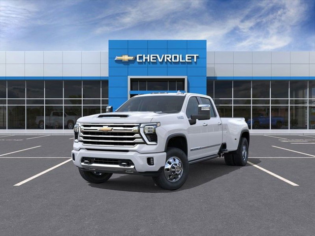 2025 Chevrolet Silverado 3500HD in Cars & Trucks in Guelph