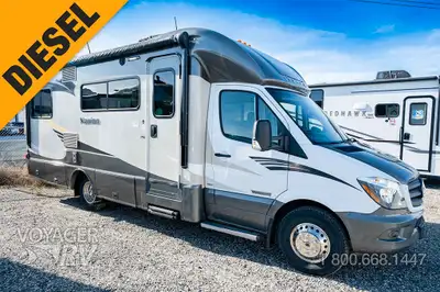 Located in Winfield, BC Call or Text 250-766-4607 Voyager RV Centre 1-800-668-1447 2015 Coach / 2013...