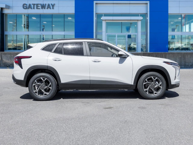 2025 Chevrolet Trax LT in Cars & Trucks in Mississauga / Peel Region - Image 3