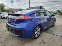 This Hyundai Ioniq Electric boasts a Electric engine powering this Automatic transmission. Options:... (image 6)