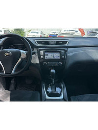 2015 Nissan Rogue S Blue 2.5L 4-Cylinder DOHC 16V CVT Call us at (905) 845-4211 today to make us an... (image 5)