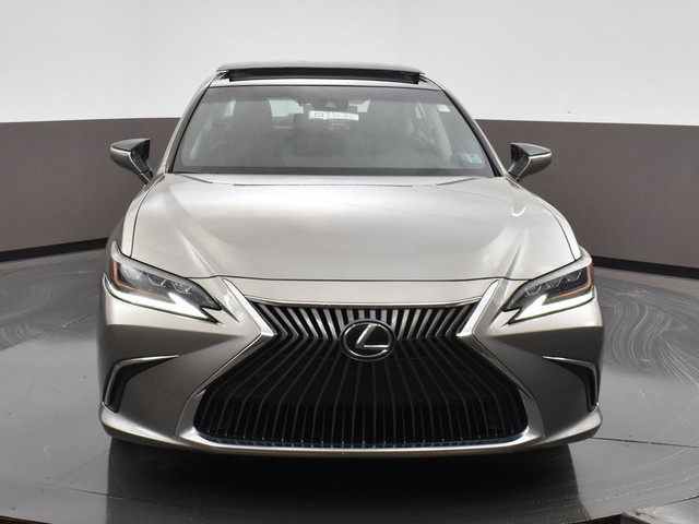 2021 Lexus ES 350 LUXURY - LOW KM'S, ONE OWNER LOCAL TRADE-IN -  in Cars & Trucks in City of Halifax - Image 2