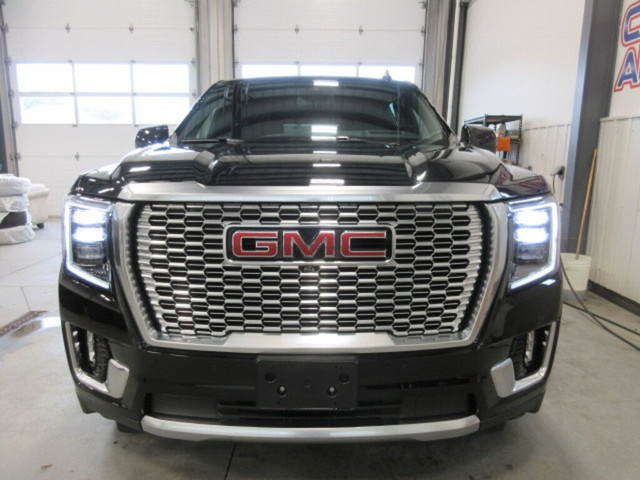 2023 GMC Yukon XL DENALI, NAV, ROOF, LEATHER APPLE/ANDROID, 35K! in Cars & Trucks in Ottawa - Image 3