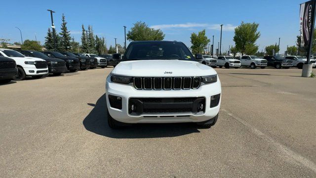 2023 Jeep Grand Cherokee Overland | Massage Seats | Sunroof in Cars & Trucks in Edmonton - Image 4