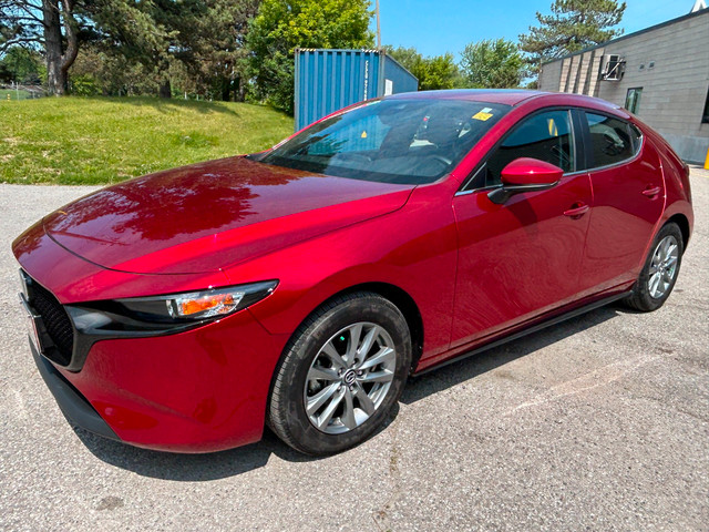 2023 Mazda 3 GS ONE OWNER| NO ACCIDENTS| SUNROOF in Cars & Trucks in Markham / York Region - Image 2