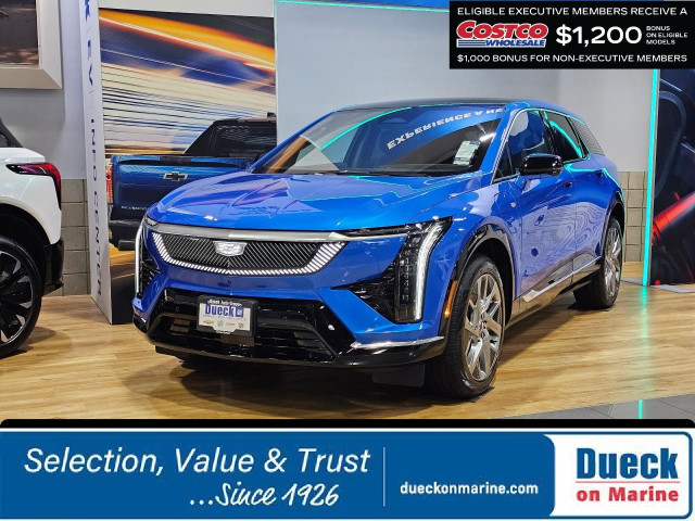 2025 Cadillac OPTIQ Luxury in Cars & Trucks in Richmond - Image 3