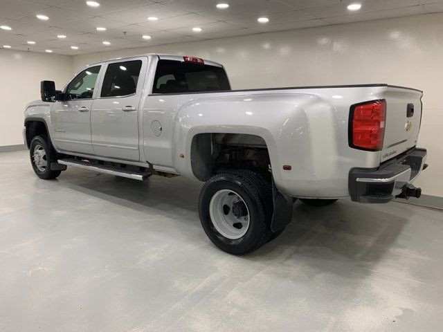 2019 GMC Sierra 3500HD SLE * Dually * in Cars & Trucks in Regina - Image 3