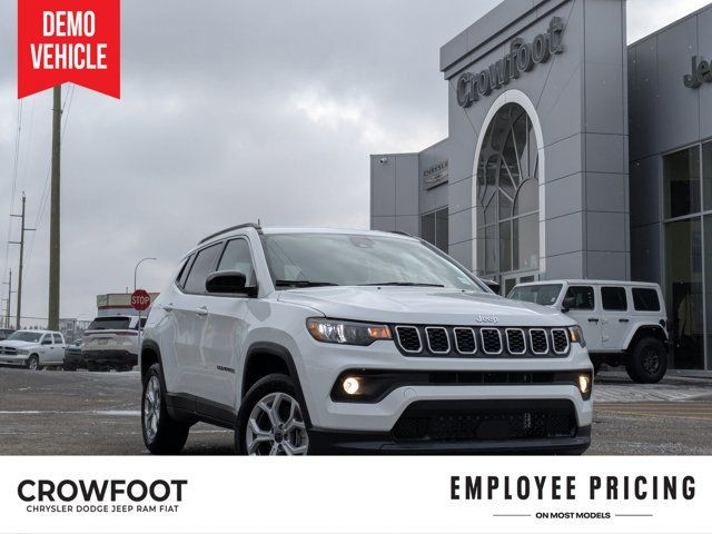 2025 Jeep Compass North - Heated seats & Steering - Driver in Cars & Trucks in Calgary