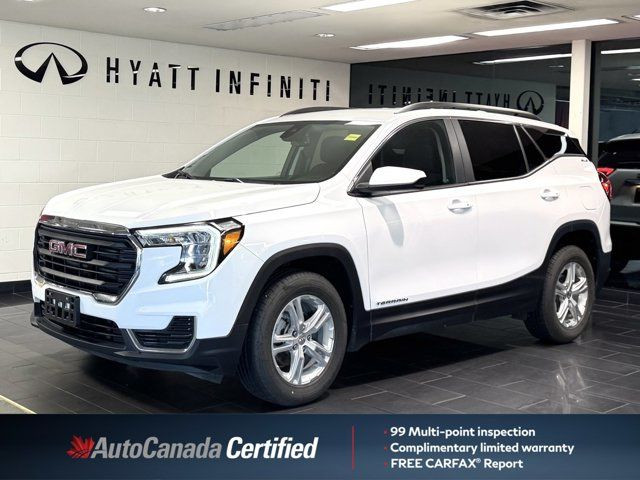 2022 GMC Terrain SLE - No Accidents | Apple CarPlay in Cars & Trucks in Calgary