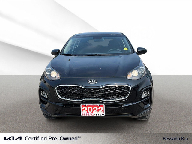 2022 Kia Sportage in Cars & Trucks in Oshawa / Durham Region - Image 2
