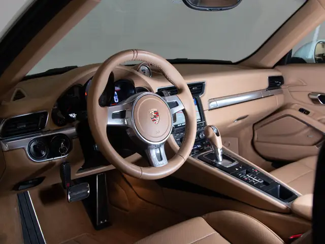 2012 Porsche 911 CARRERA S | COUPE | BOSE | SUNROOF | 20\" RIM in Cars & Trucks in Mississauga / Peel Region - Image 10