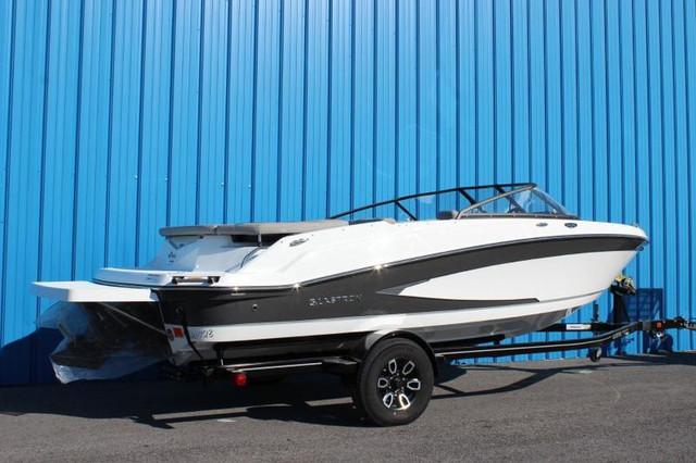 2023 GLASTRON 215 GX 4.5L / ALPHA MERCRUISER in Powerboats & Motorboats in Longueuil / South Shore - Image 3