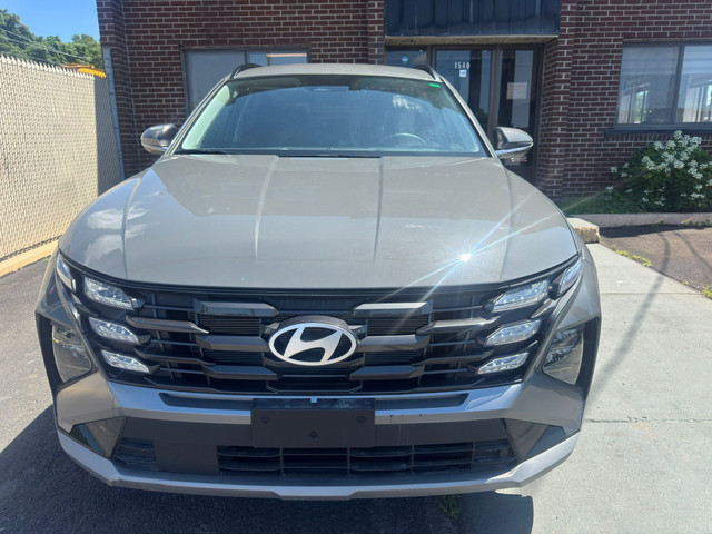 2025 Hyundai Tucson in Cars & Trucks in City of Montréal - Image 2