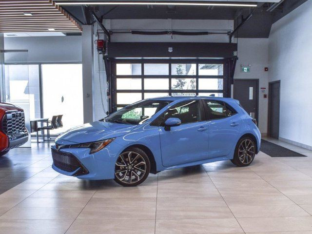 2022 Toyota Corolla Hatchback SE Upgrade in Cars & Trucks in Calgary - Image 2