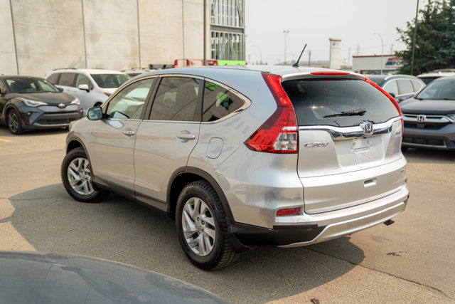 2016 Honda CR-V SE in Cars & Trucks in Edmonton - Image 3