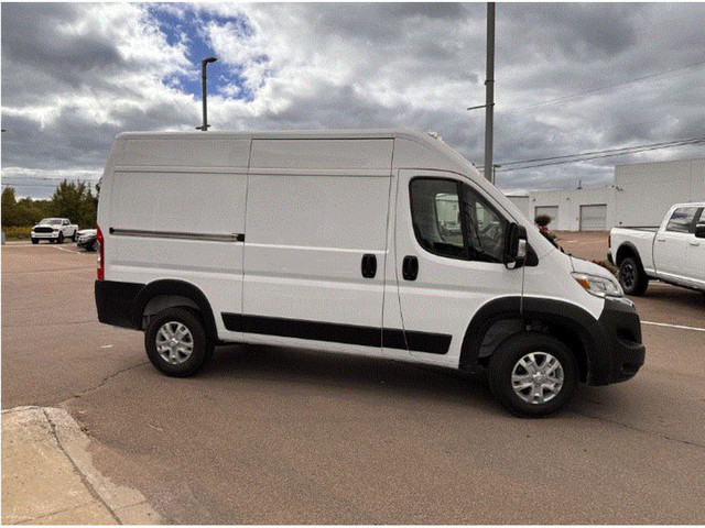 2025 Ram ProMaster Cargo Van SLT 2500 High Roof 136 WB in Cars & Trucks in Moncton - Image 3