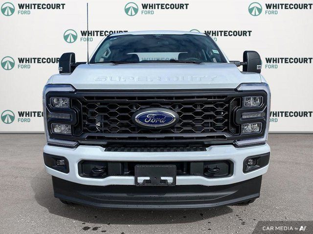 2025 Ford Super Duty F-350 SRW XL 4WD Crew Cab in Cars & Trucks in Edmonton - Image 2