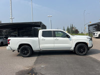 2023 NISSAN FRONTIER CREW CAB SV LONG BOX 4X4 - BOXLINER FEATURES INCLUDE - - Cloth Interior - Power... (image 3)