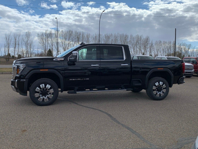 2025 GMC Sierra 3500HD in Cars & Trucks in Medicine Hat - Image 4