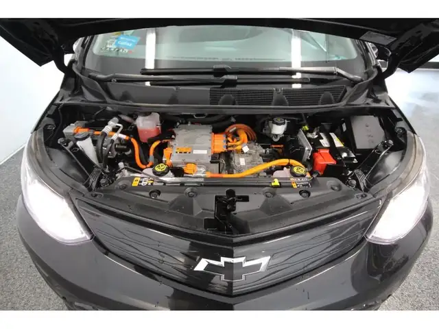 2021 Chevrolet Bolt EV in Cars & Trucks in Lévis - Image 31