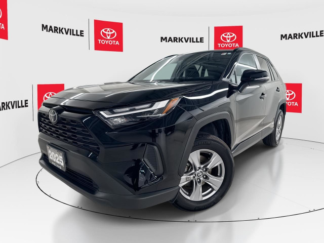 2025 Toyota RAV4 Hybrid XLE CARPLAY & ANDROID AUTO | HEATED S... in Cars & Trucks in Markham / York Region